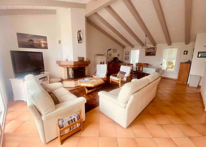 Le Havre De Re * Ле-Буа-Плаж-ан-Ре